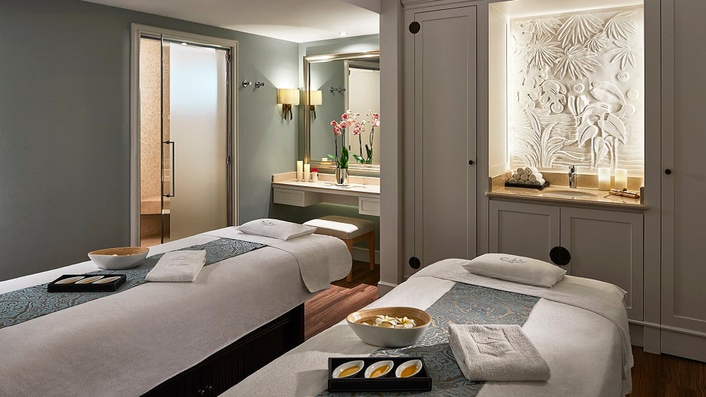 Shangri La Paris Signature Rebalancing 60 Min Massage   Slpr Couples Spa Treatment Room With Products 