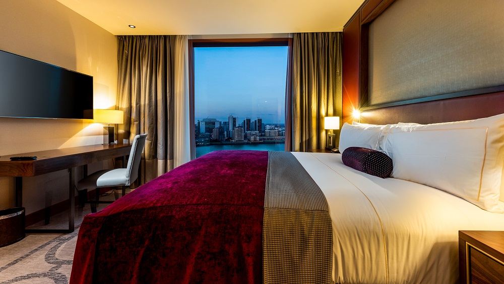 Romantic Retreat package