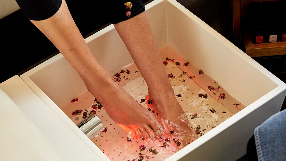Organic Rose Petal Pedicure by L'Atelier Green