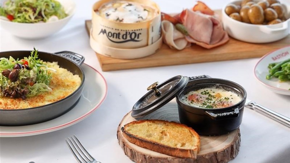 Brunch a la Bastion