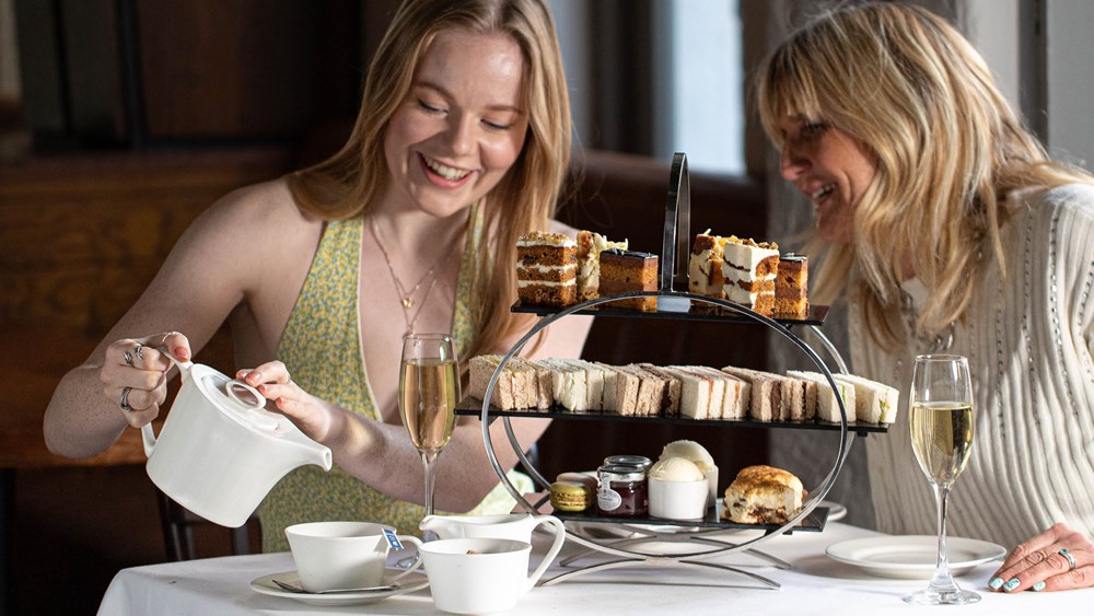 Prosecco Afternoon Tea For Three- Steakhouse And Chophouse