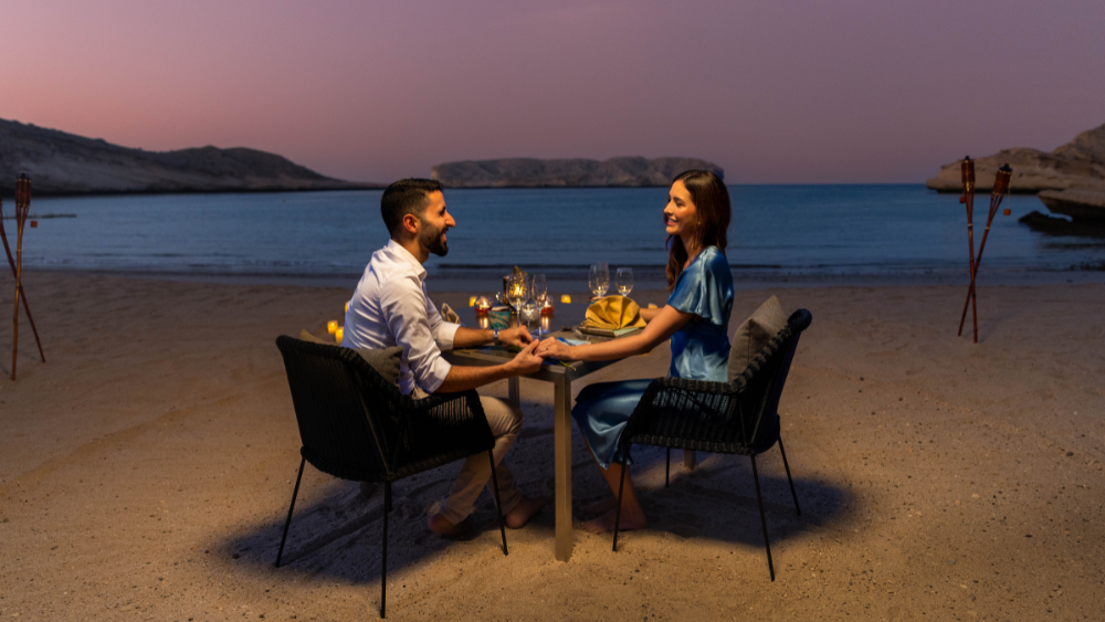 Romantic Dinner - Gold