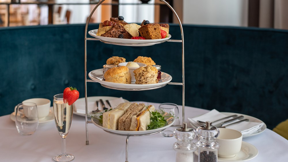 Fizz Afternoon Tea For 2
