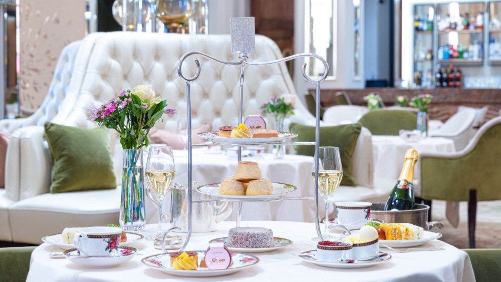 Afternoon Tea With Champagne for Four