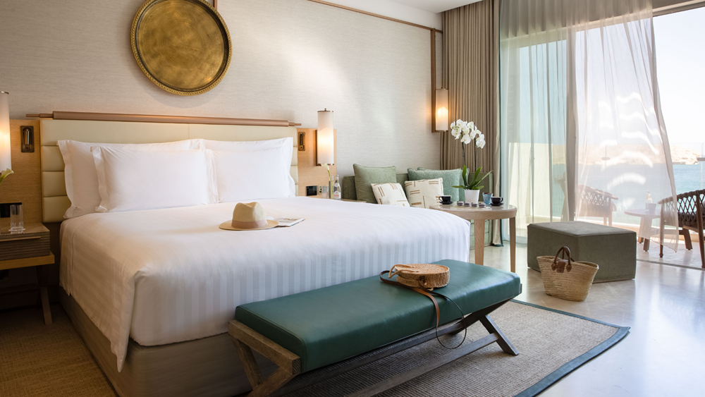 One night stay for two with Breakfast (Summer Season)