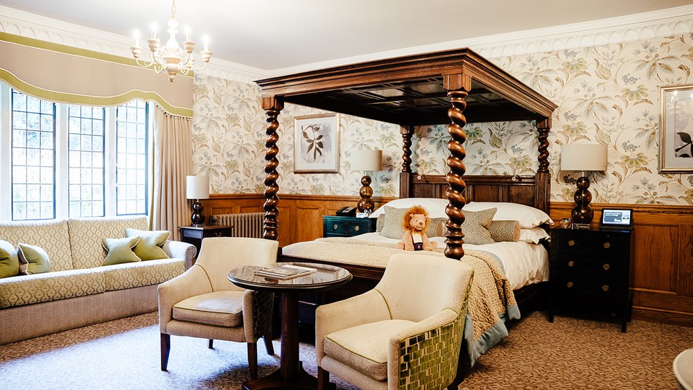 Bybrook, Michelin starred  Dine & Stay in a Plush Room