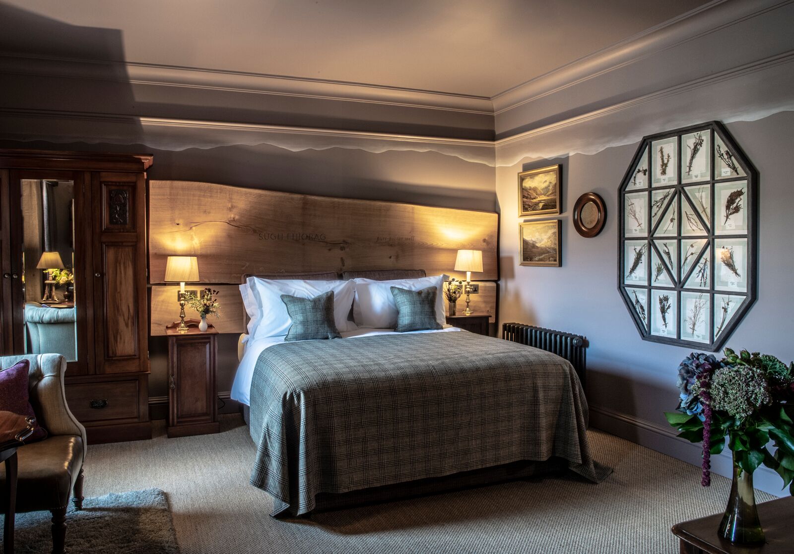 The Fife Arms The Fife Arms Experience Nature and Poetry Room