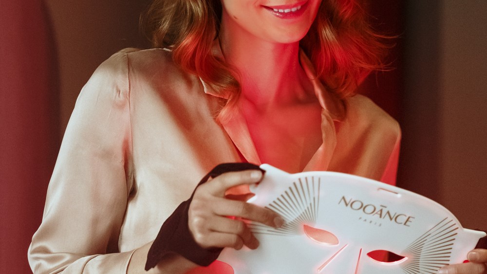 Anti-aging LED Mask by NOOĀNCE
