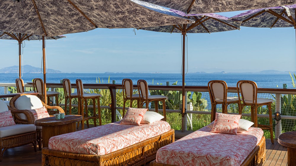 Aperitivo for two at Il Riccio Sea Lounge