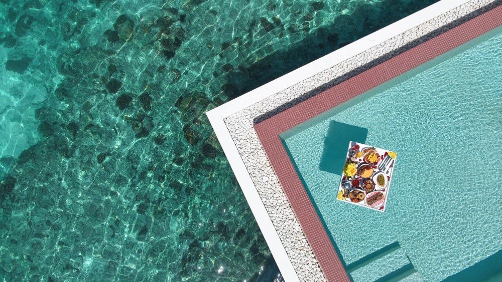 Floating Breakfast